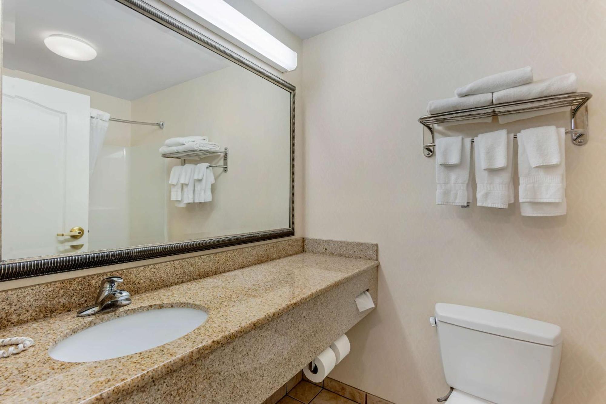 Comfort Inn & Suites Довер Экстерьер фото